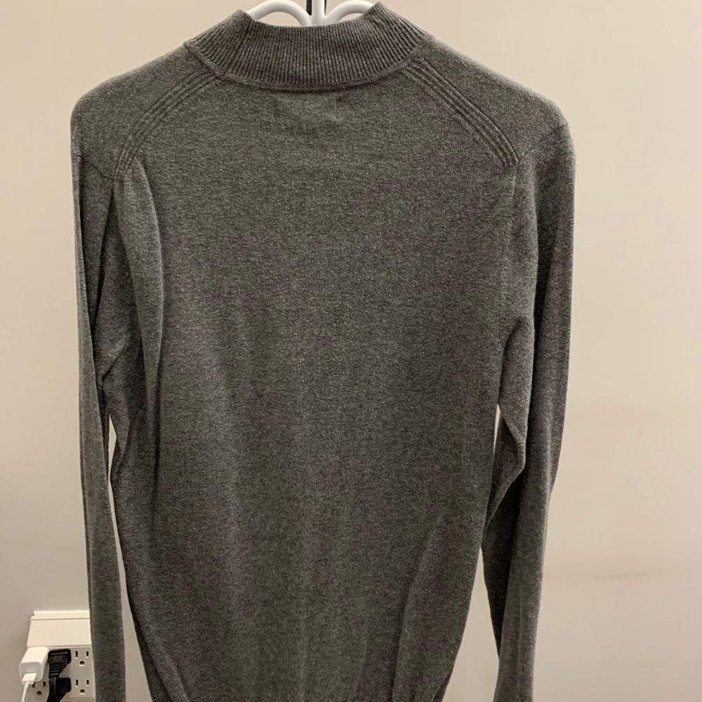 Gray turtle neck - Picture 2 of 2